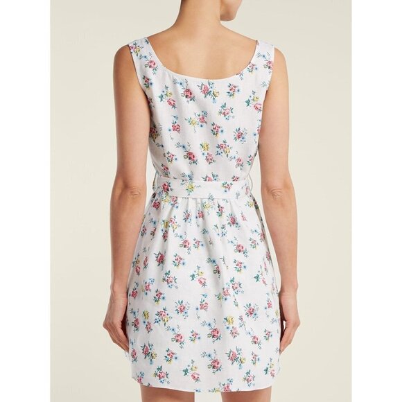 Welcome to my closet! - Picture 2 of 15